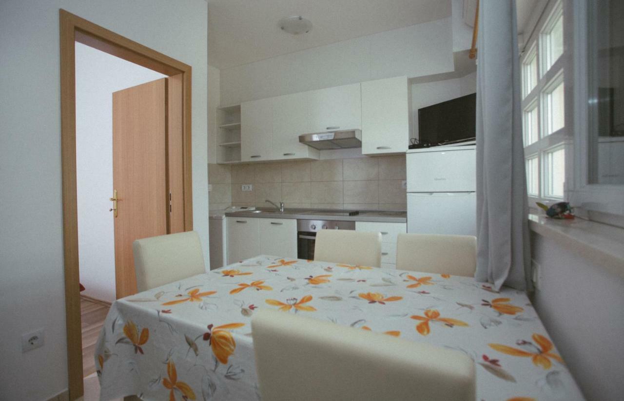 Apartment Ribica Kaštela Zewnętrze zdjęcie